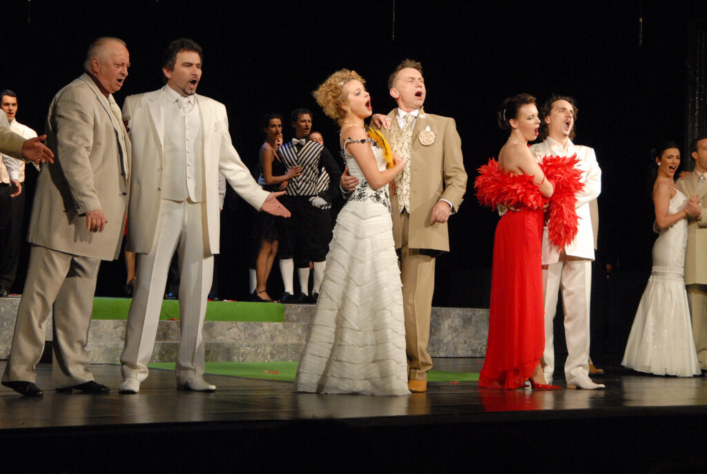 Opera po Bandzie - Barbara Gutaj - Monowid